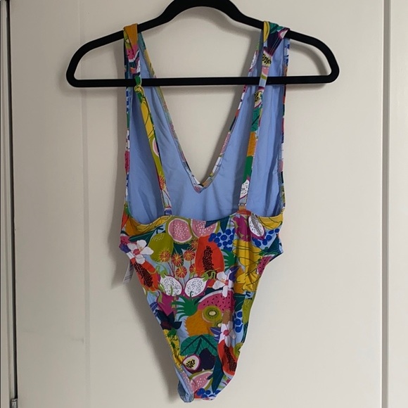 Dippin’ Daisys One Piece - Picture 3 of 5